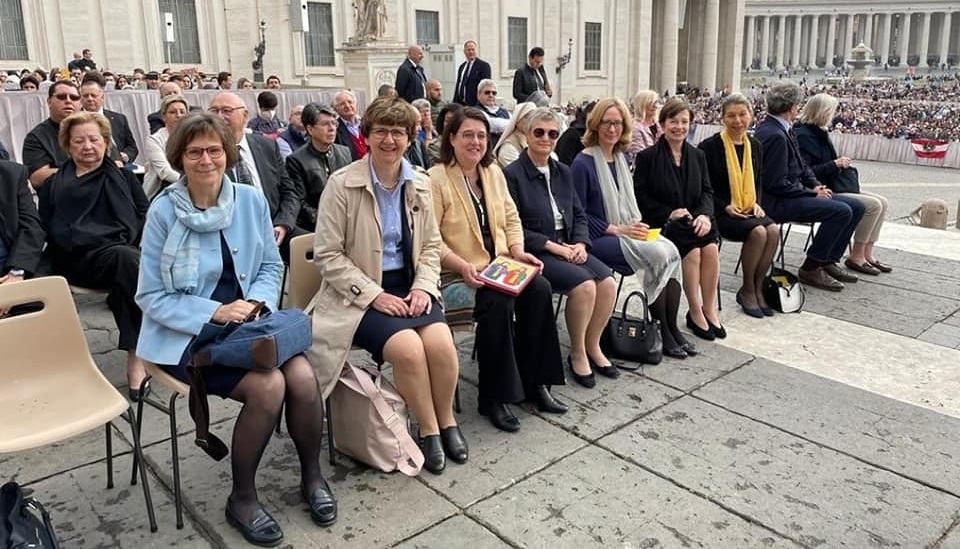 Frauendelegation bei Generalaudienz im Vatikan / Sabine Kronberger, 'Welt der Frauen'